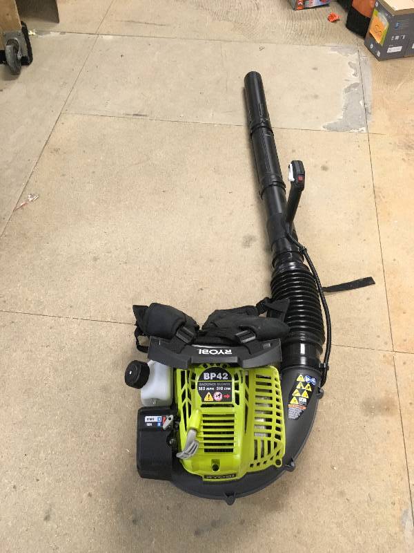 lot 18 image: Ryobi BP42 Backpack Leaf Blower in like New working conditions