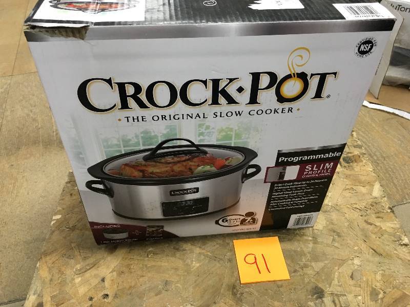 lot 91 image: Crock-Pot 6 QT The Original Programmable Slow Cooker with Little Dipper Warmer in working conditions
