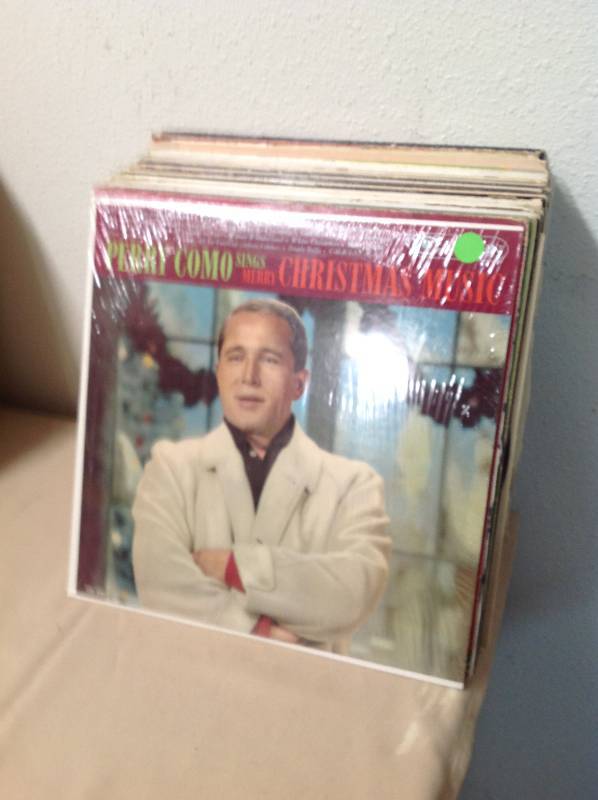 lot 26 image: 30 or more LPs of various artiest and genera