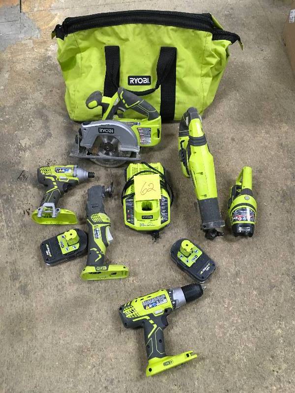 lot 62 image: Ryobi 6-Piece 18 Volt Kit with Charger and 2 Batteries And Bag - Used in working conditions