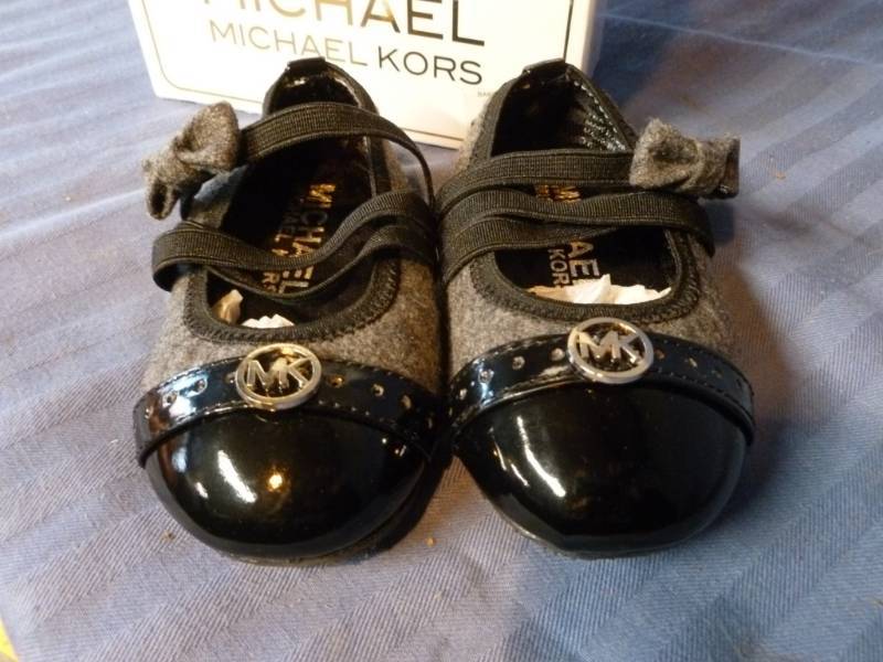 lot 9 image: Michael Kors Shoes