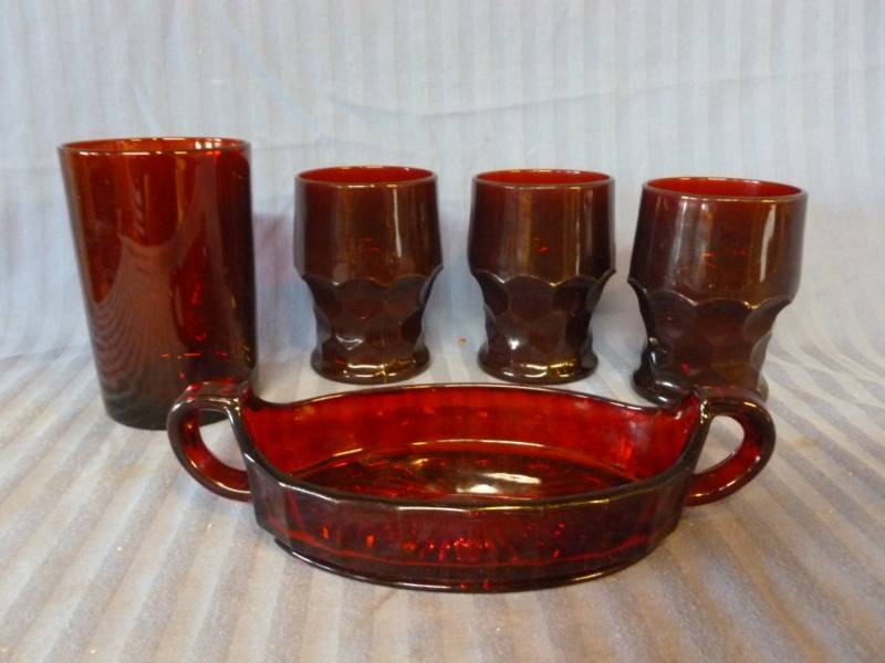 lot 25 image: Ruby Red Glass