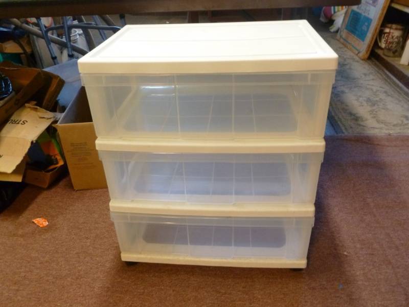 lot 71 image: Organizer Cabinet