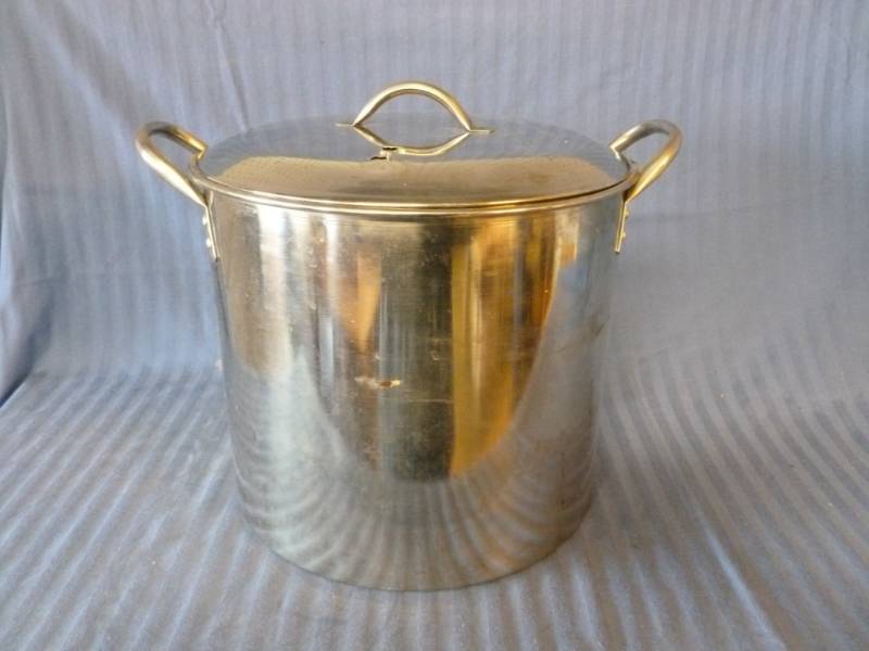 lot 95 image: Stainless Steel Stock Pot