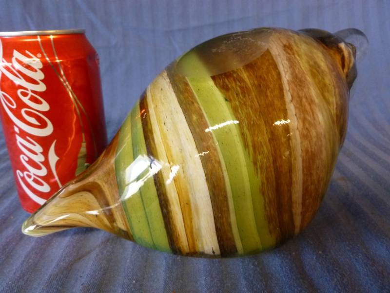 lot 104 image: Art Glass