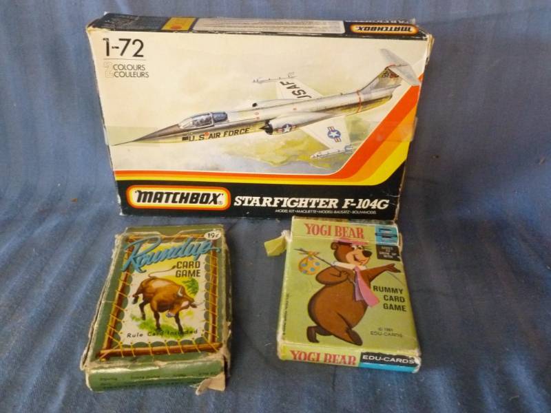 lot 113 image: Model Kit