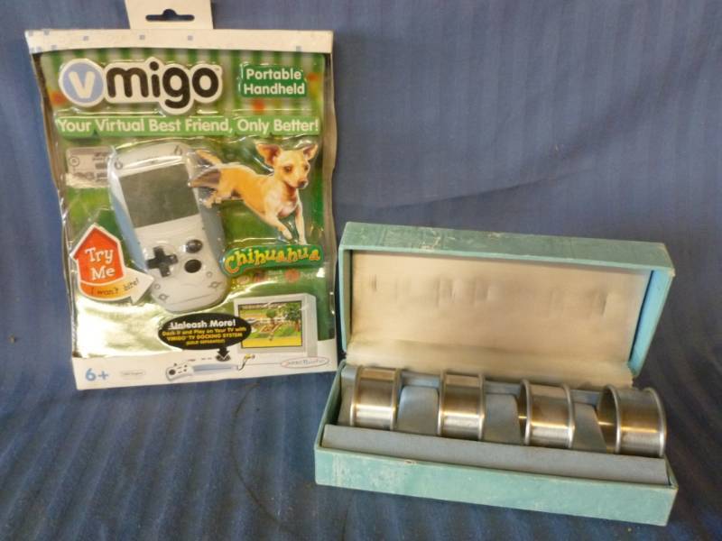 lot 165 image: Game