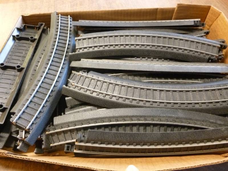 lot 185 image: HO Scale Track
