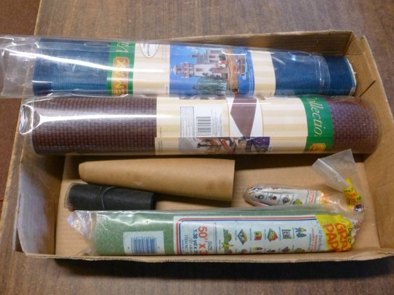 lot 187 image: Train Set Items