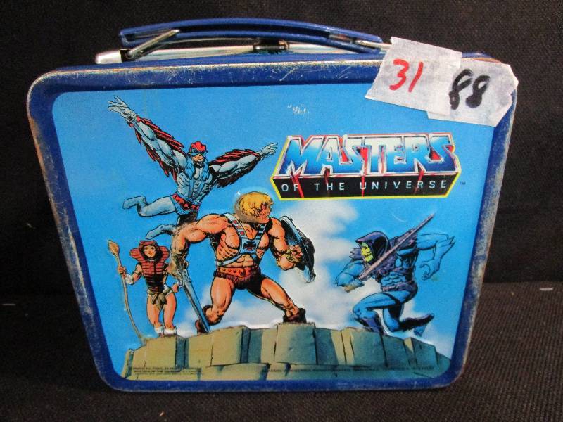 lot 31 image: Master Of The Universe Lunch Box and Thermos