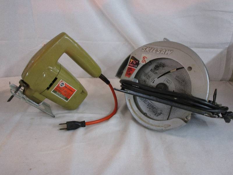 lot 61 image: Skil Saw and Black and decker Jig Saw testedwork