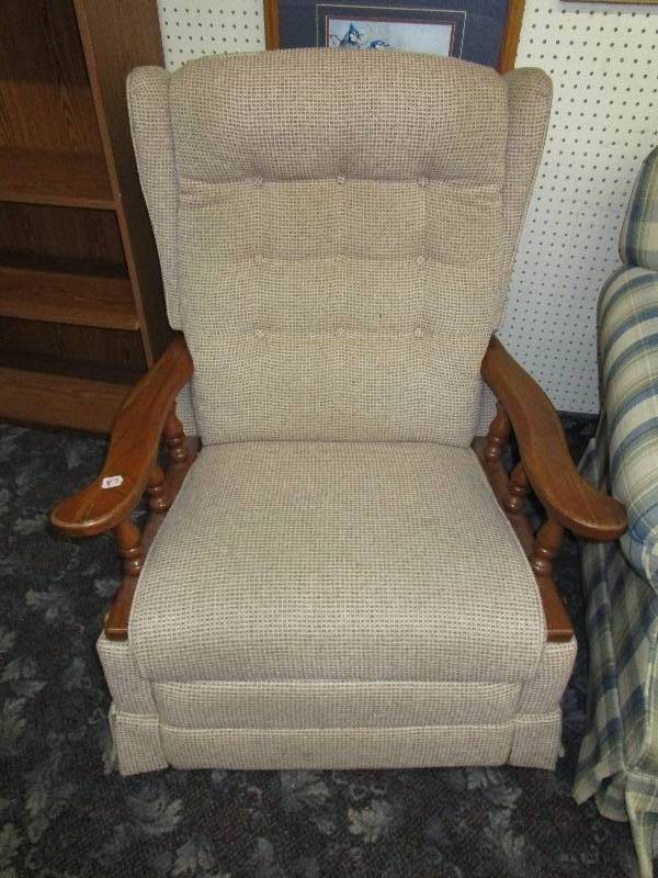 lot 87 image: LazyBoy Rocker