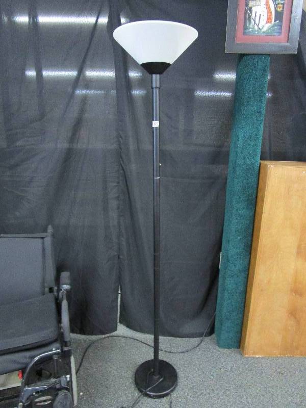 lot 95 image: Tall Lamp