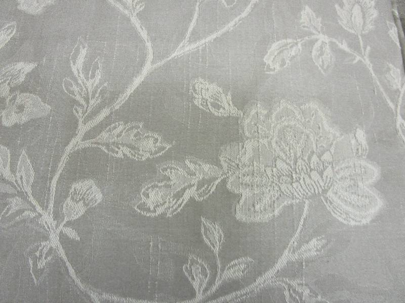 lot 97 image: Broyhill Sofa