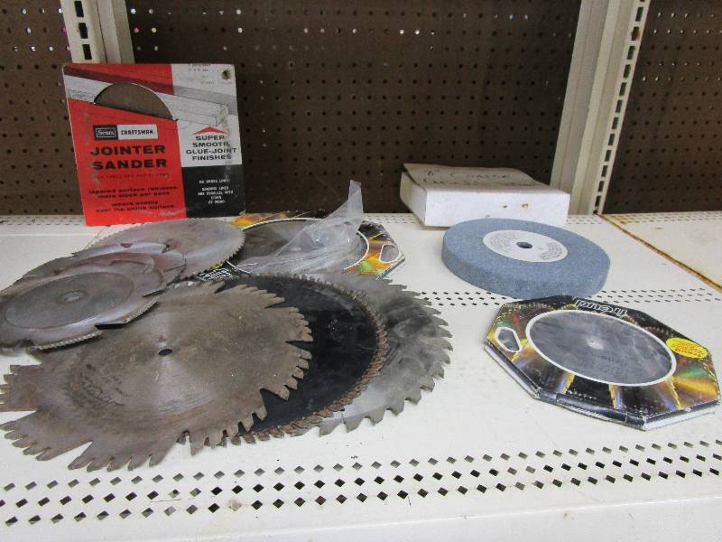 lot 75 image: Multiple Blades, Sanding Blade and New 8 grinding Wheel