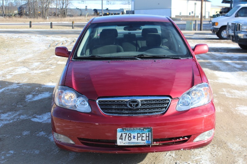 lot 2106 image: 2008 Toyota Corolla - 129,978 Miles