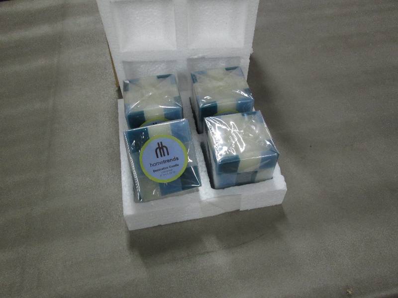 Lot of 5 Boxes of 4 Home Trends Blu...