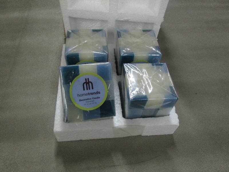 Lot of 5 Boxes of 4 Home Trends Blu...