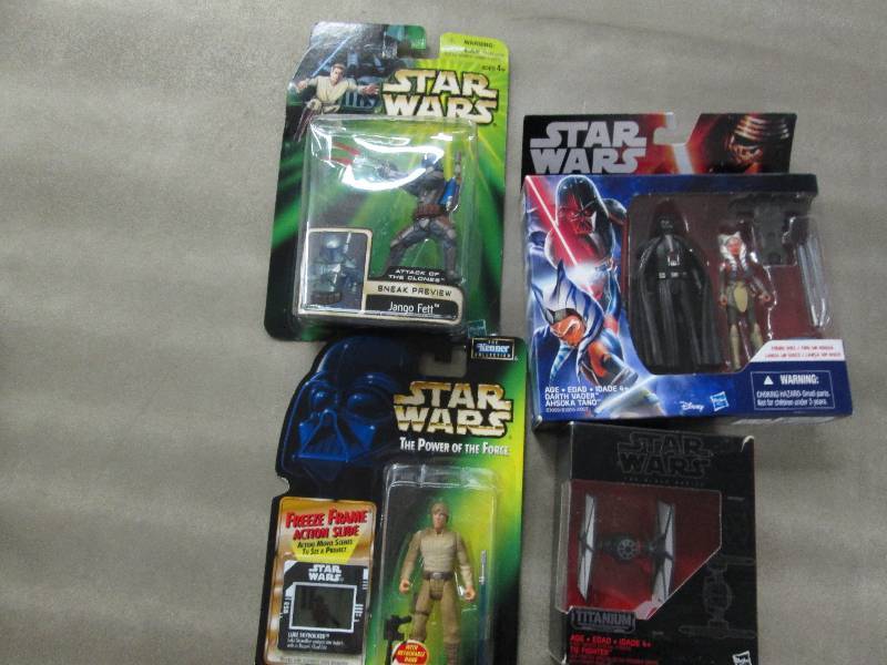 Lot of 4 Star Wars Toys...