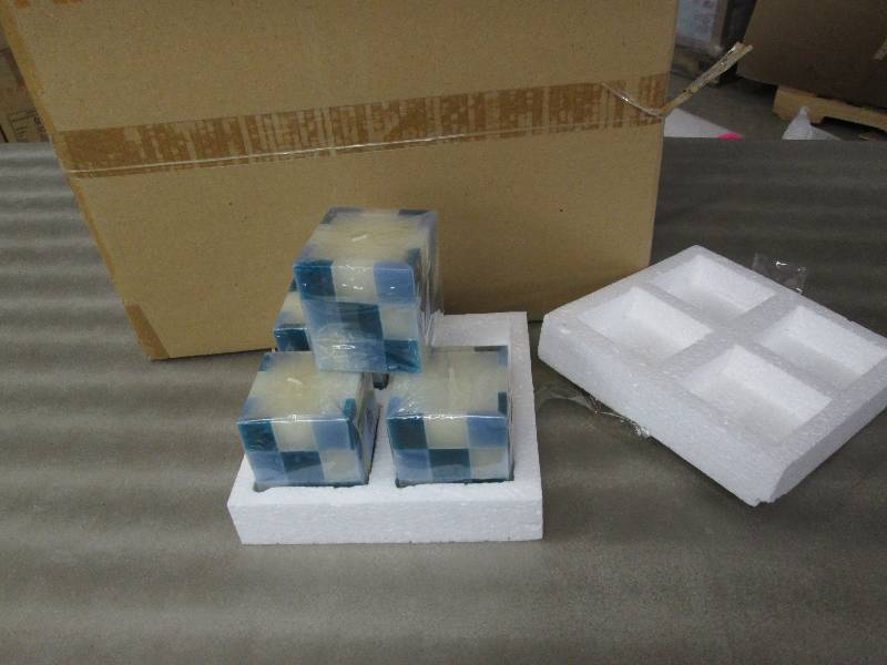 Case of 6 boxes of 4 Hometrends 3 i...