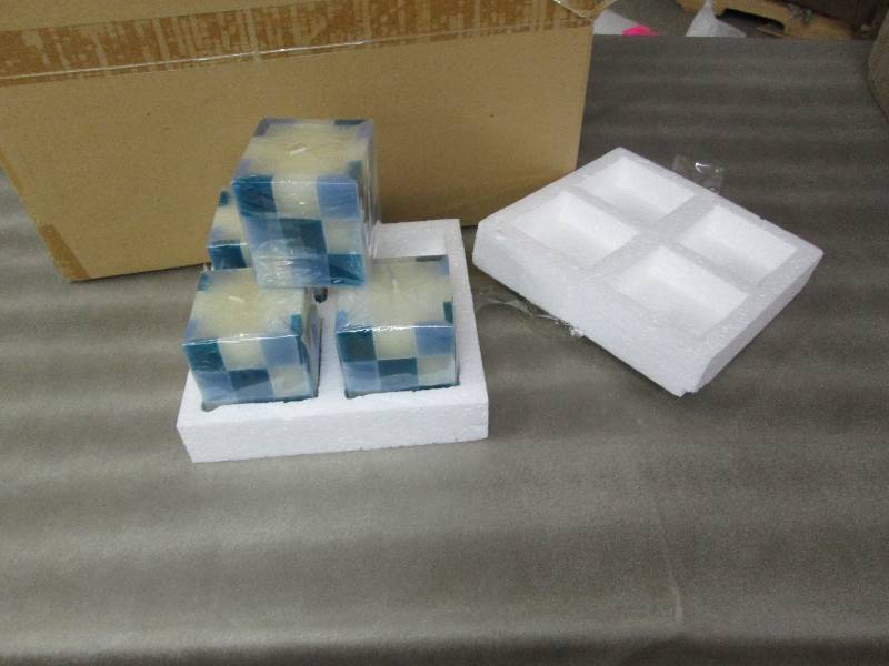 Case of 6 boxes of 4 Hometrends 3 i...