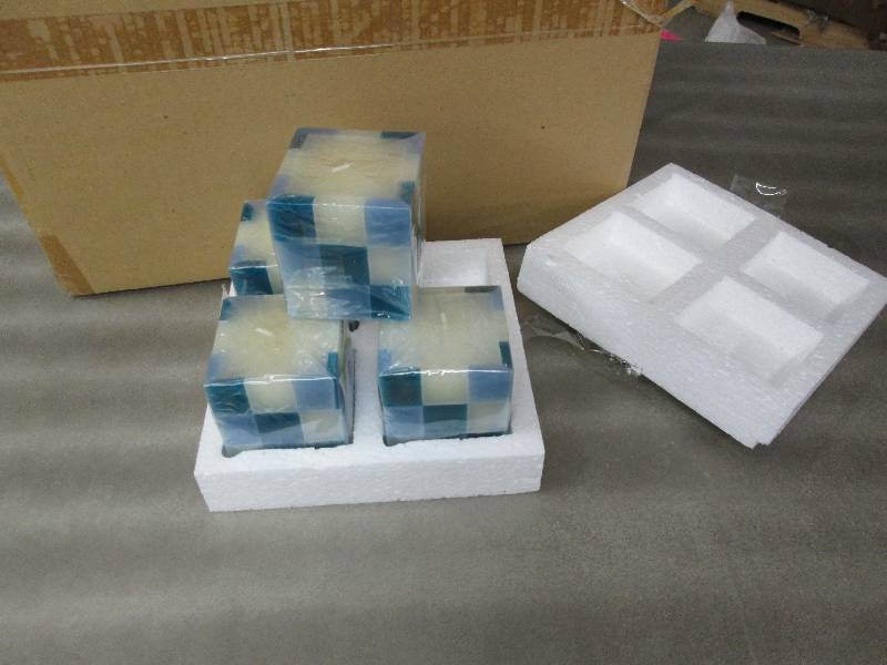 Case of 6 boxes of 4 Hometrends 3 i...