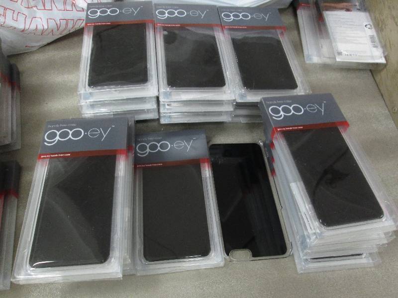 25 Black Goo-ey iPhone 66S Plus Ha...