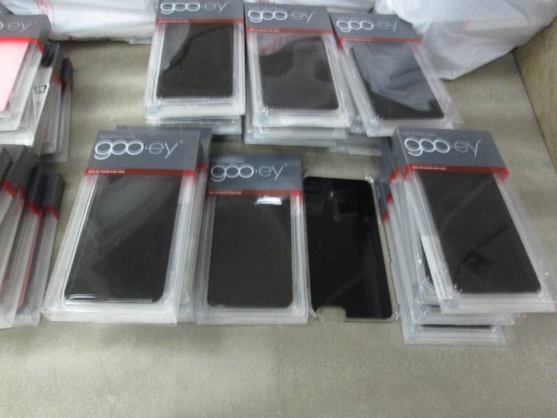 25 Black Goo-ey iPhone 66S Plus Ha...