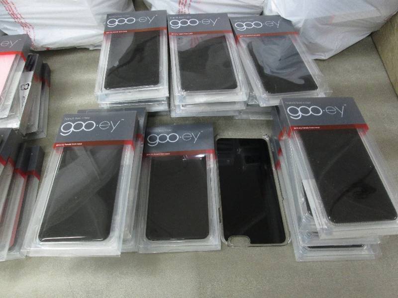 25 Black Goo-ey iPhone 66S Plus Ha...
