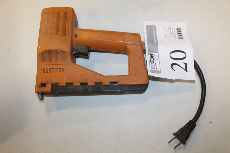 lot 20 image: Bostitch Nailer
