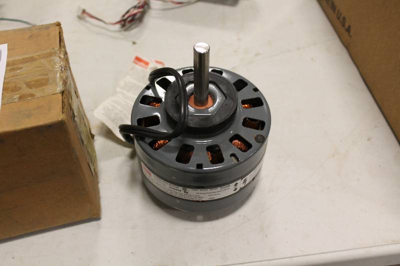 lot 51 image: Dayton Shaded Pole Motor