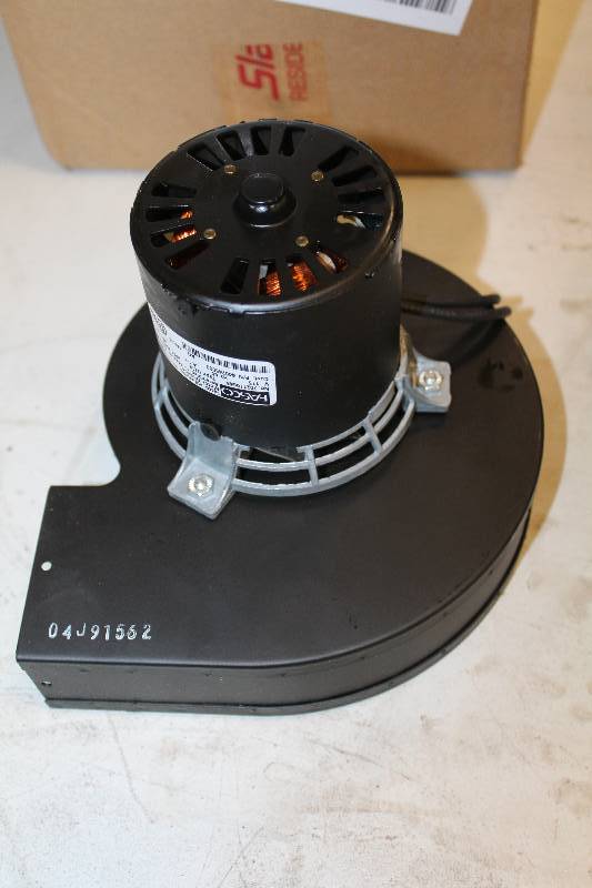 lot 73 image: Fasco Electric Blower Motor