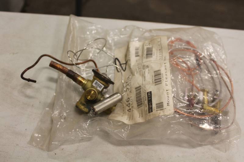 lot 77 image: Lot of (2) BBB - Hearth Homes Pilot Assembly NG w Tube, Replacement Component Division Valve TXV