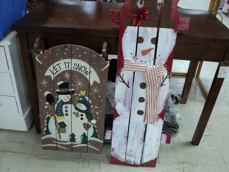 lot 50 image: sled and snowman...