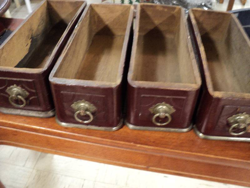lot 51 image: 4 sewing drawers...