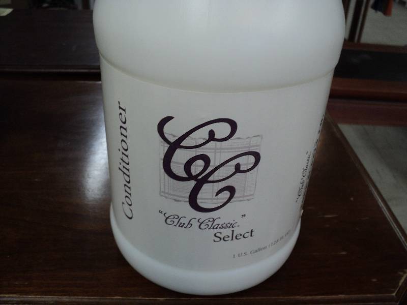 lot 63 image: club classic select conditioner, re...
