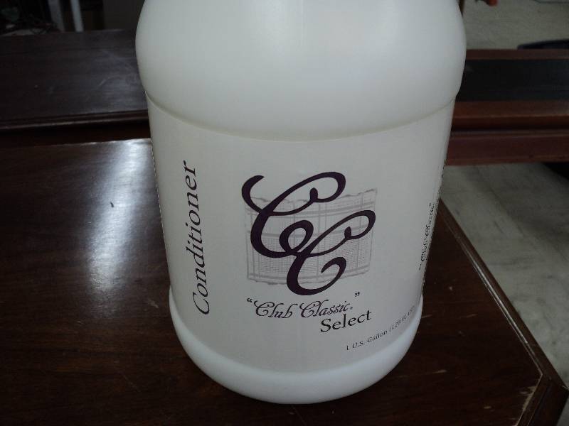 lot 64 image: club classic select conditioner, re...