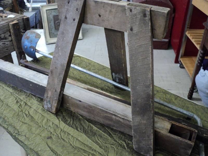 lot 75 image: vintage tools...