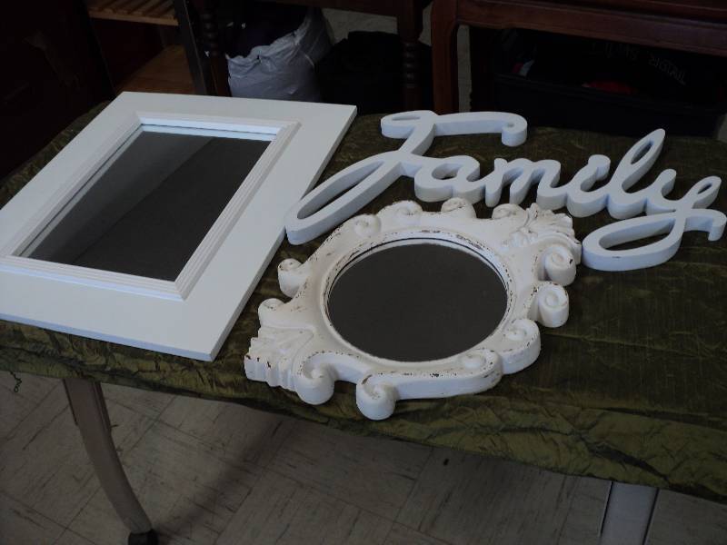 lot 78 image: 2 mirrors and family sign...