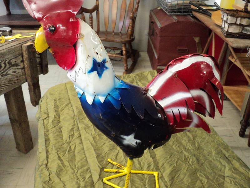 lot 88 image: metal chicken 18in tall...