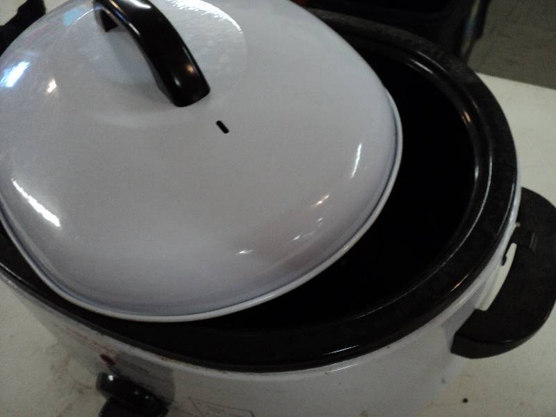 small aroma 8 qt roaster oven... Furniture, Vintage, Household