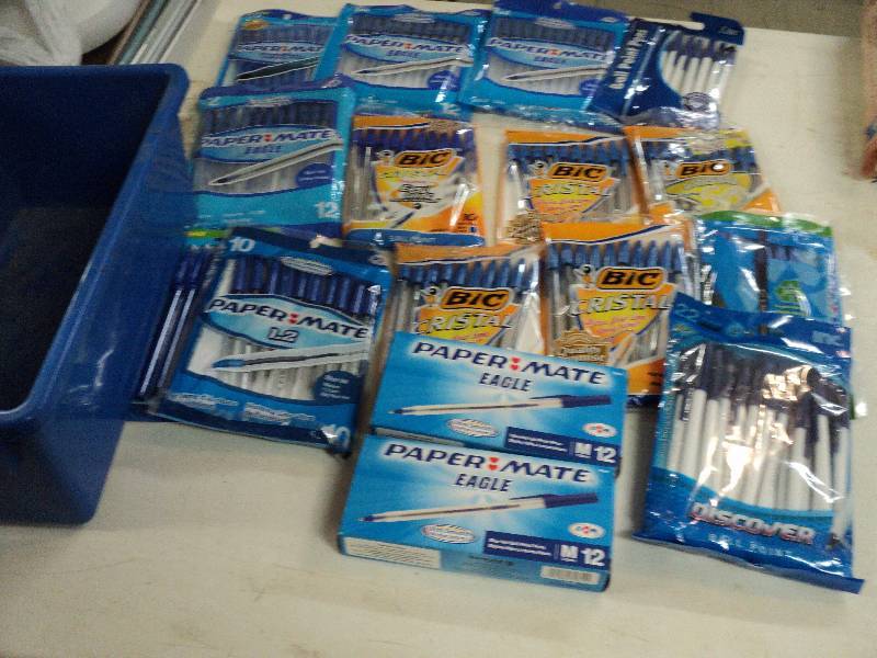 lot 127 image: 4 x 12 container full of new Bic ...