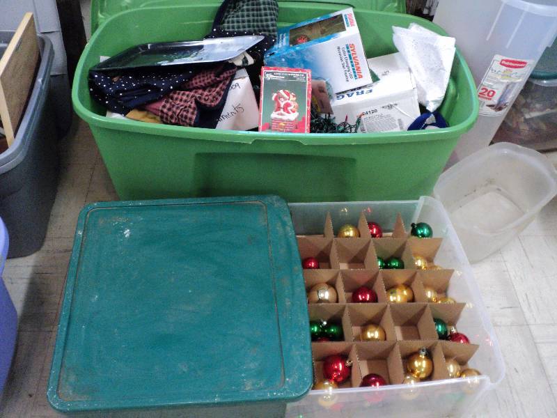lot 147 image: Christmas lot - 4 containers full a...