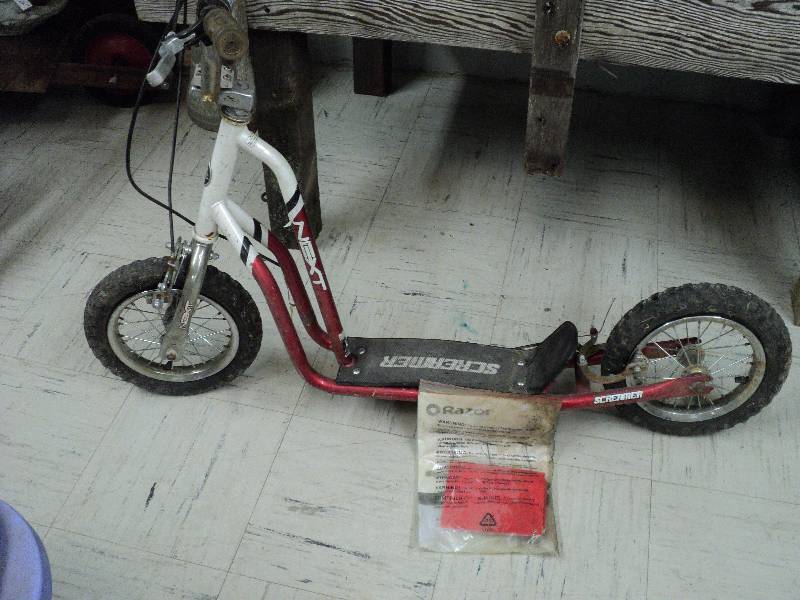 lot 161 image: Screamer Next scooter...