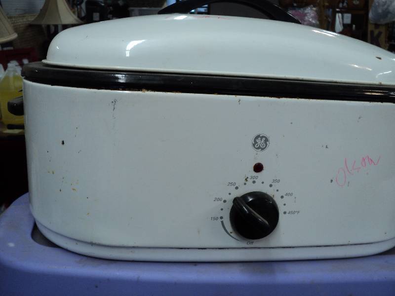 lot 201 image: GE roaster - needs cleaning...