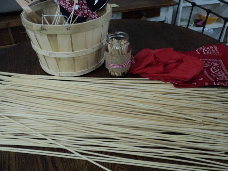 lot 228 image: craft supplies and scarves...