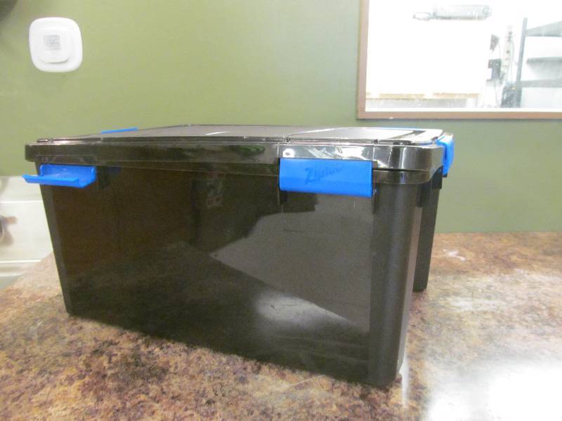 Ziploc Weather Shield Box
