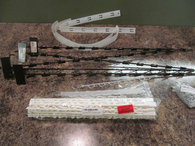 merchandise display clips