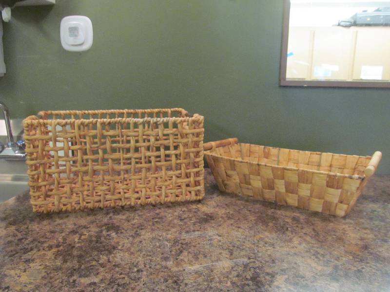 display crate, basket