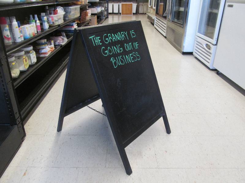 sidewalk sign